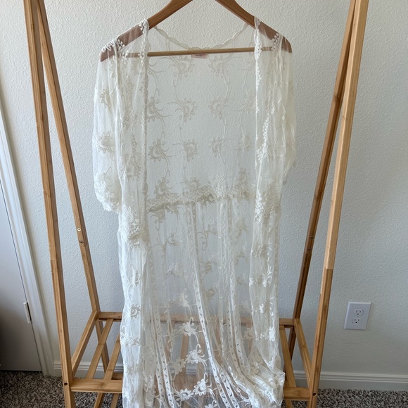 White moon kimono or duster (M) - Picture 1 of 6